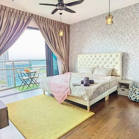 1519 Almas Suites Seaview Sunrise Netflix By Stay 努沙再也 外观 照片