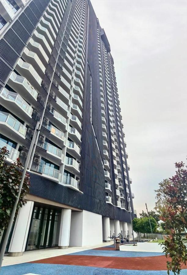 1519 Almas Suites Seaview Sunrise Netflix By Stay 努沙再也 外观 照片